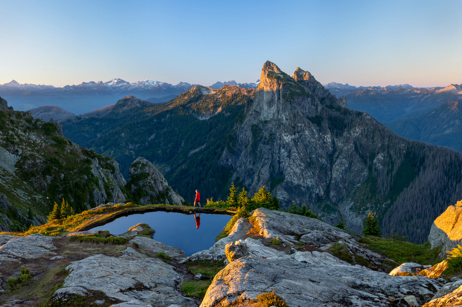 WASHINGTON TARN SUNRISE