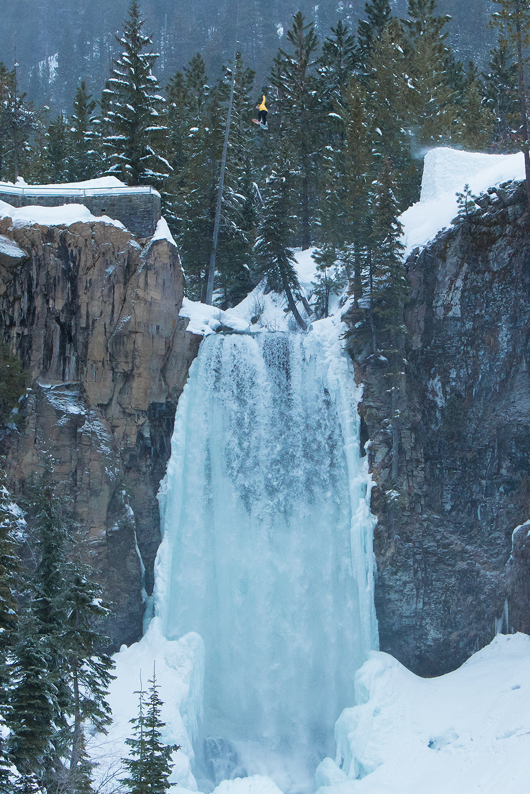 SNOWBOARDER OVER TUMALO FALLS