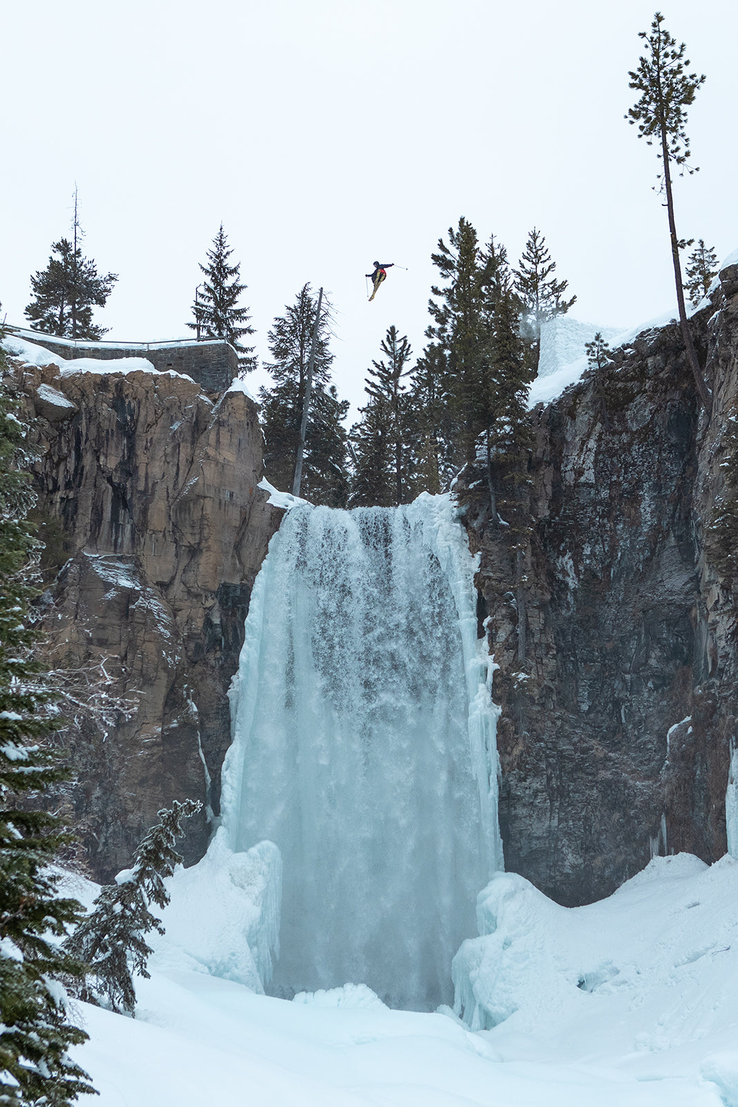 SKIER OVER TUMALO FALLS
