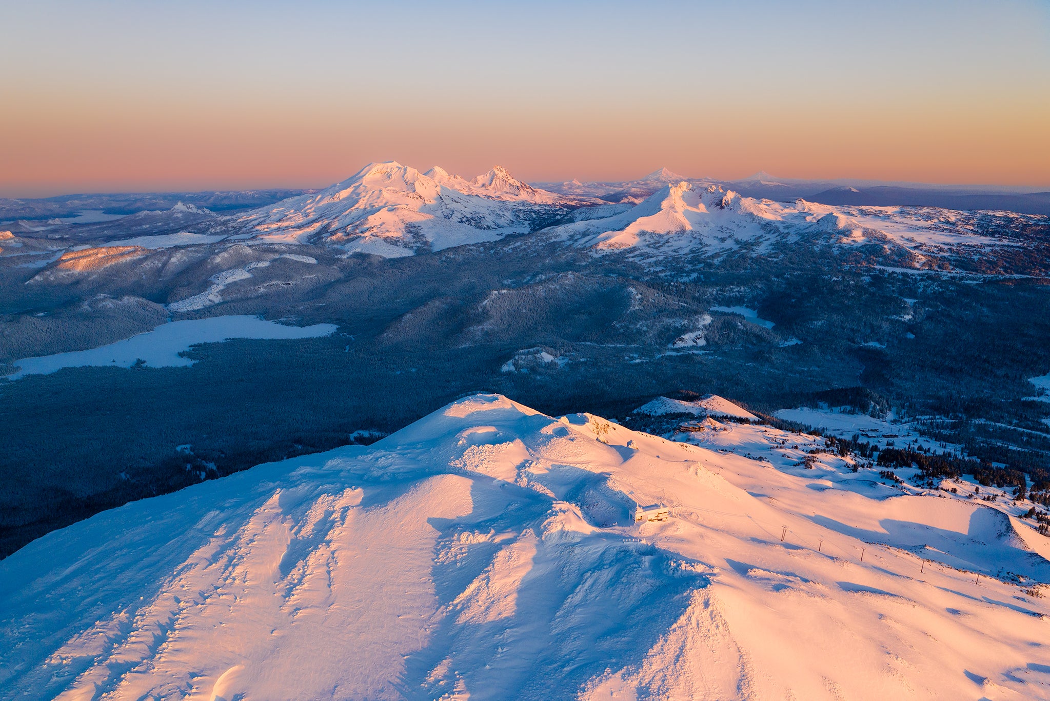 MT. BACHELOR CONTOURS