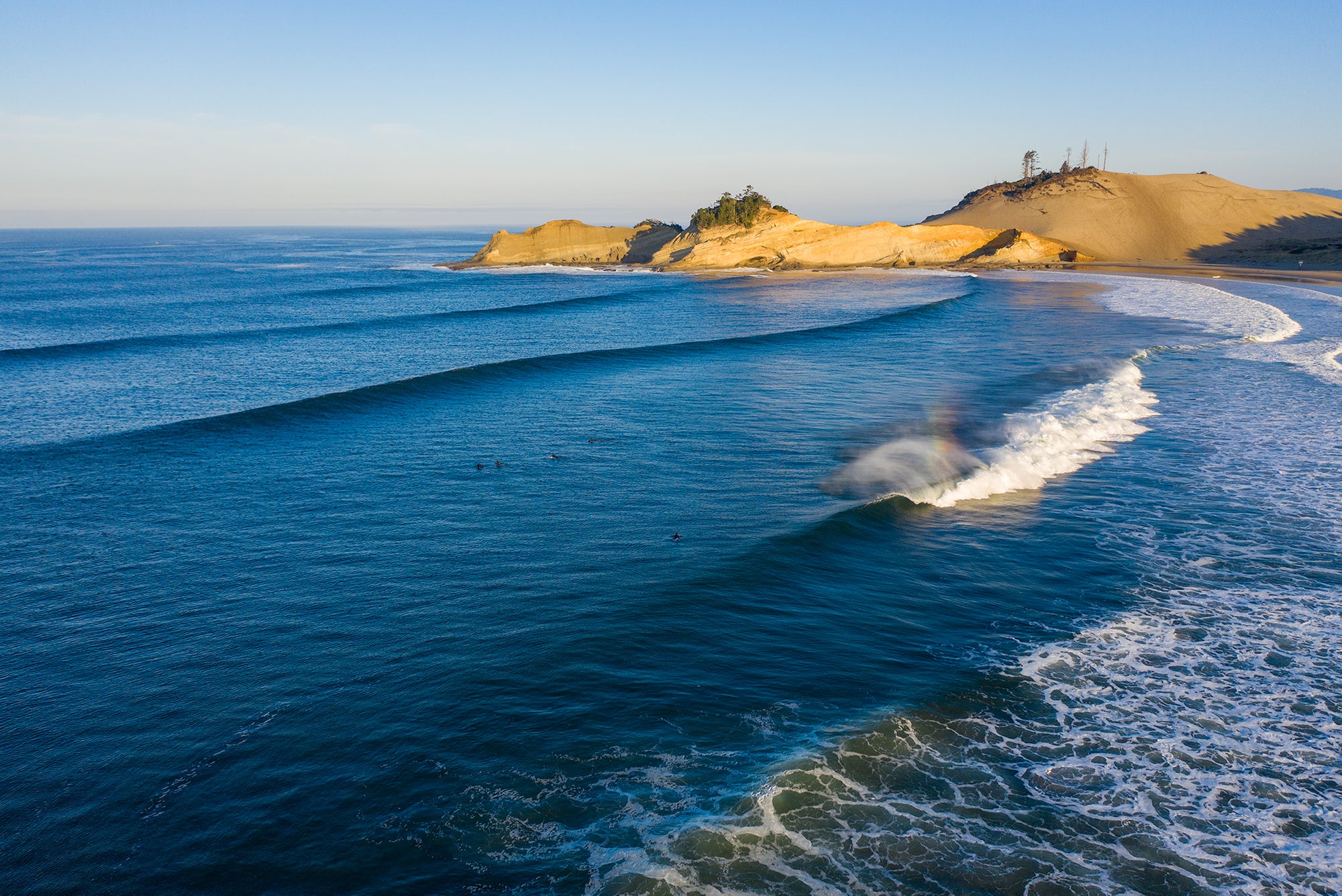 THE BEAUTY OF WAVES