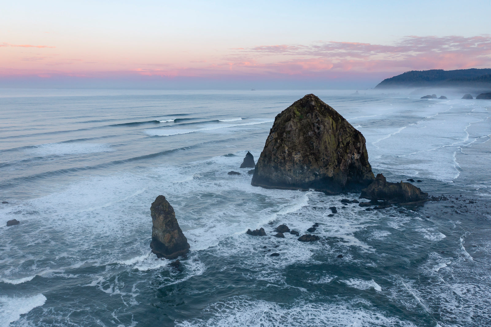 CANNON BEACH